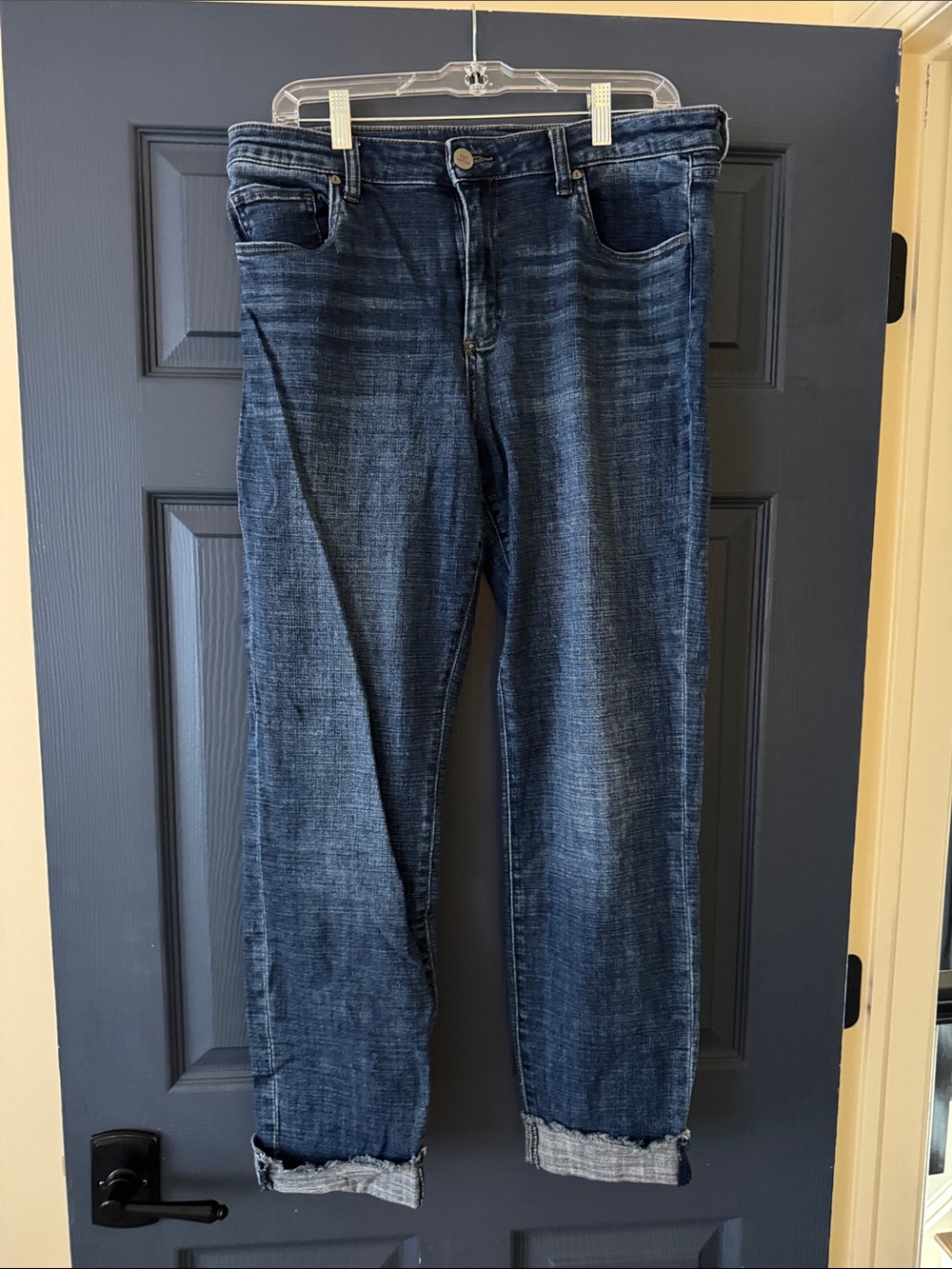 Kut from the Kloth Women's Straight Jeans in Dark Indigo Wash